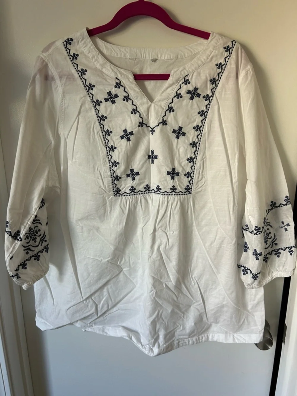 Croft & Barrow - White Embroidered Cotton Top - Picture 1 of 9